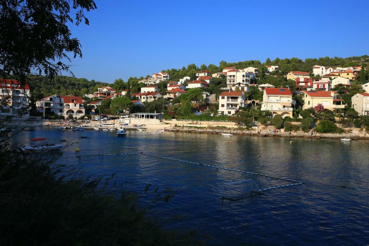 Limun Trogir